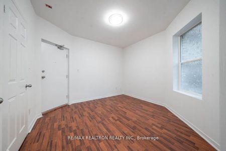 For Lease - 414 Jarvis Street Unit# 105, Toronto, Ontario - Photo 5