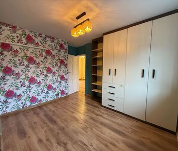 Greatdown Road, Hanwell, W7 - Photo 1