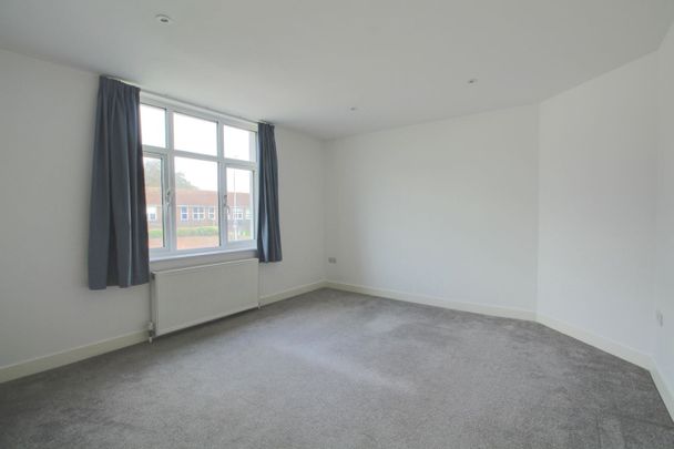 3 Bedroom - Photo 1