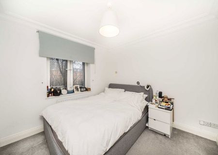 Westminster Bridge Road - Photo 2