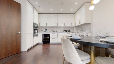 Charles Clowes Walk, Nine Elms, SW11 7AG, London - Photo 4