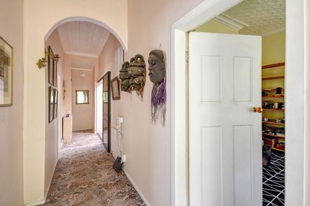 3 Bedroom in Woodhaugh - Photo 3