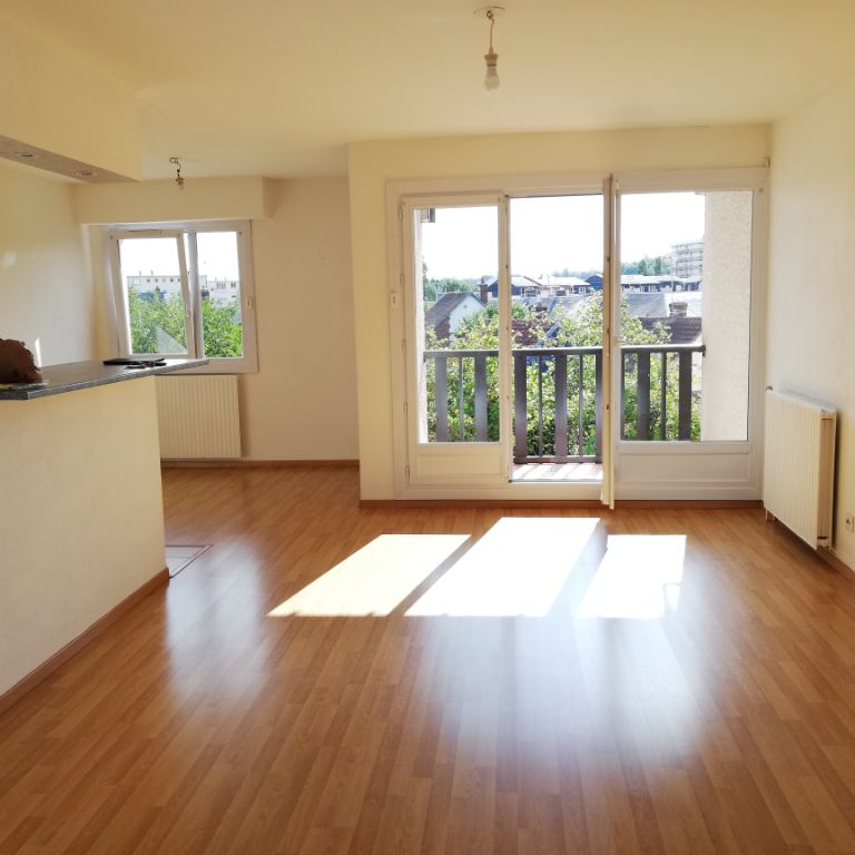 Location Appartement 3 pièces 68m² - Photo 1