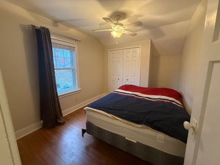 For Lease - 6226 Pine Grove Avenue, Niagara Falls, Ontario - Photo 4