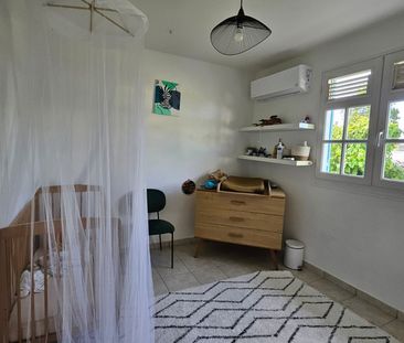 Location Maison 4 pièces 100m² PETIT BOURG 97170 - Photo 2