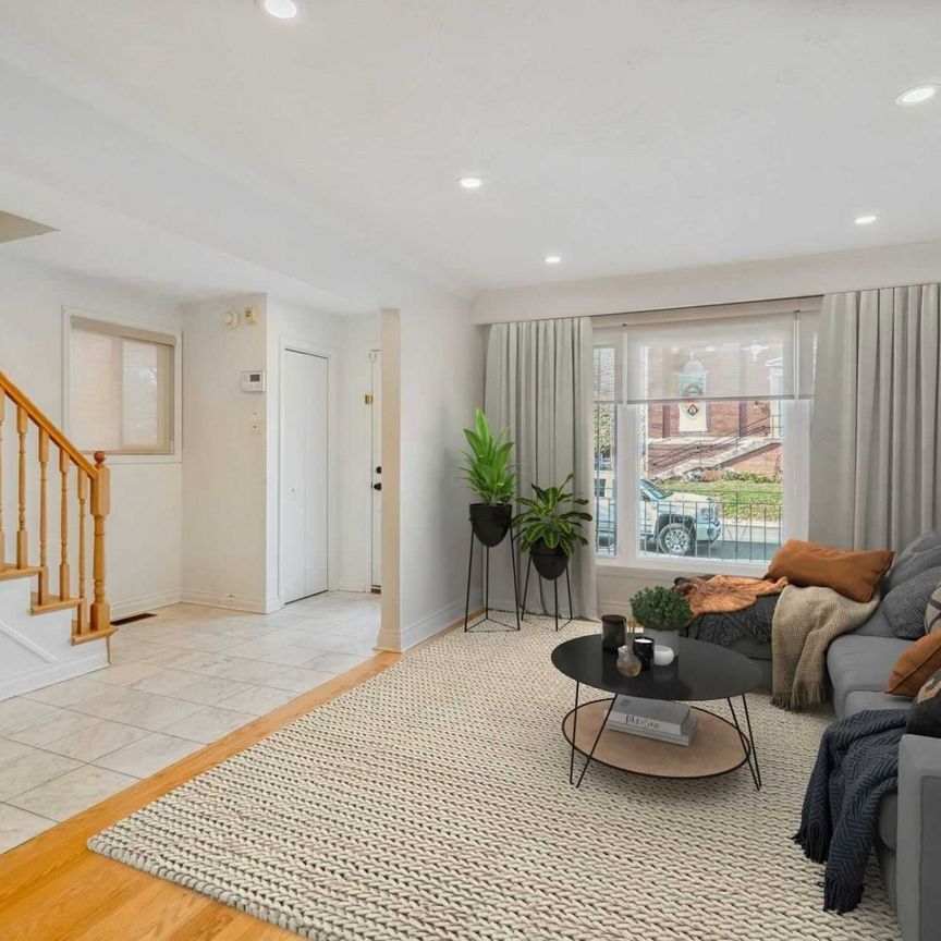 For Lease - 339 A Windermere Avenue, Toronto, Ontario - Photo 1