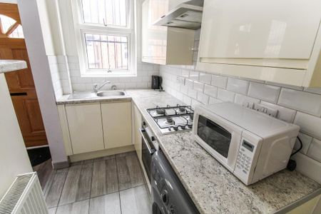 1 bedroom end of terrace house to rent - Photo 5