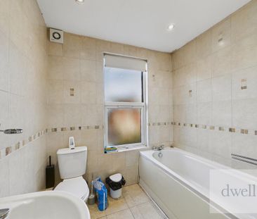 1 bedroom in a house share to rent - Photo 3