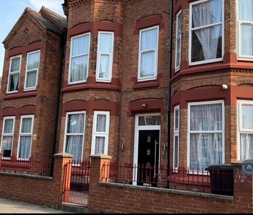 6 bedroom detached house to rent - Photo 5