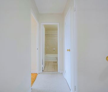 3 1/2 - Photo 4