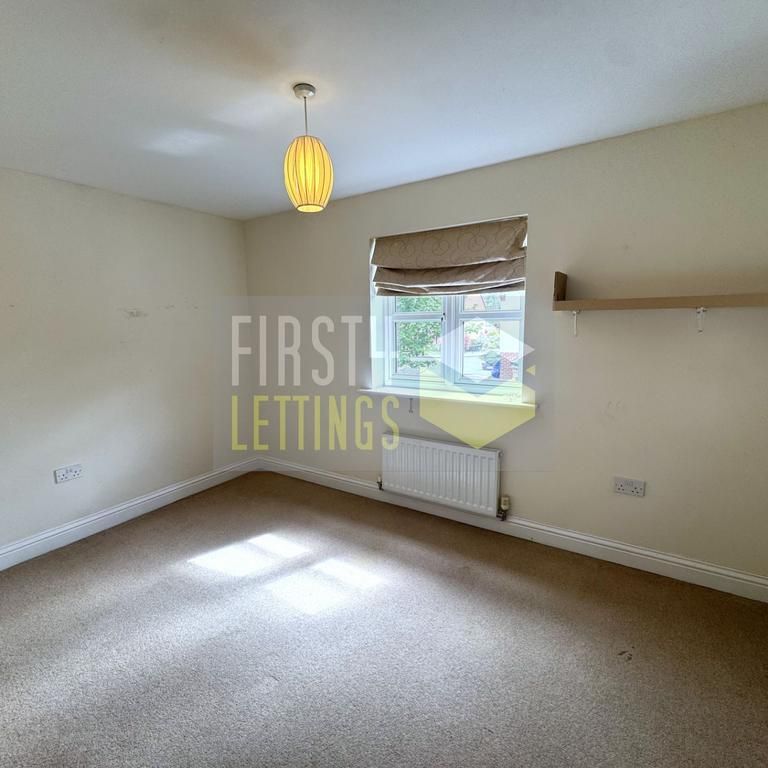4 bedroom detached house to rent - Photo 1