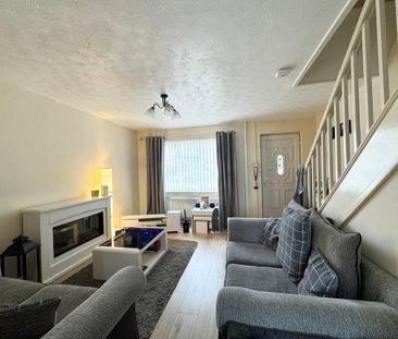 3 bedroom semi-detached house to rent - Photo 2