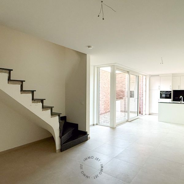 Moderne en energiezuinige woning met drie slaapkamers - Photo 1