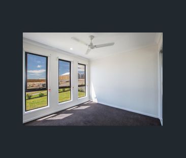 5 Harrison Place, Pimpama QLD 4209 - House For Rent - $750 | Domain - Photo 4