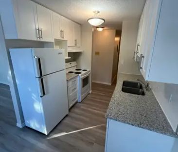 Royal Meadow Apartment | 5730 52 St., Wetaskiwin - Photo 1