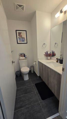 For Lease - 2916 Highway 7 N/A Unit# 910, Vaughan, Ontario - Photo 4