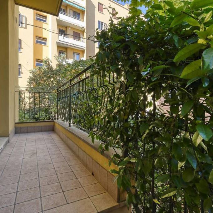 Ampia stanza singola in affitto via Cilea - Photo 1