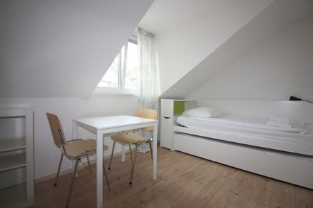 2.5 Zimmer, 60 m², 3. Stock - Photo 2