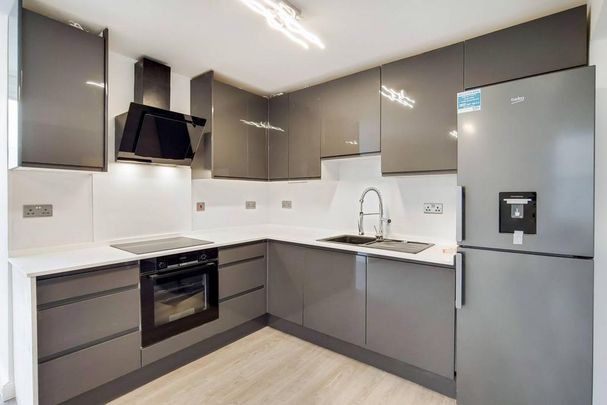 2 bedroom flat to rent - Photo 1