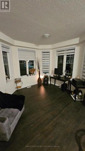 189 VILLAGE GATE DRIVE - Photo 3