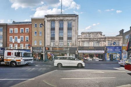 Studio to rent - Photo 2