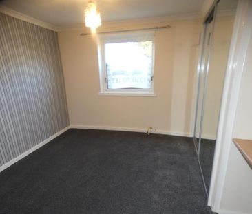 1 bedroom ground floor flat to rent - Photo 3