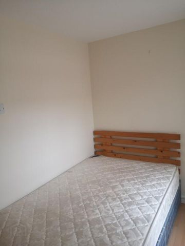 6 Agincourt Street, Belfast, BT7 1RB - Photo 5