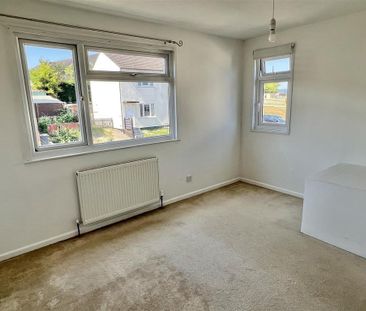 2 bedroom semi-detached house to rent - Photo 6