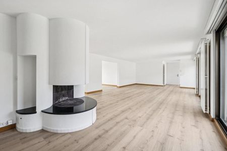 Duplex de standing au coeur de la ville de Lausanne - Photo 5