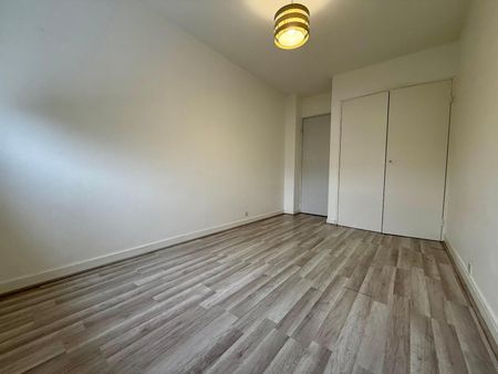 Location Appartement 3 pièces 65m² ST SEBASTIEN SUR LOIRE 44230 - Photo 3