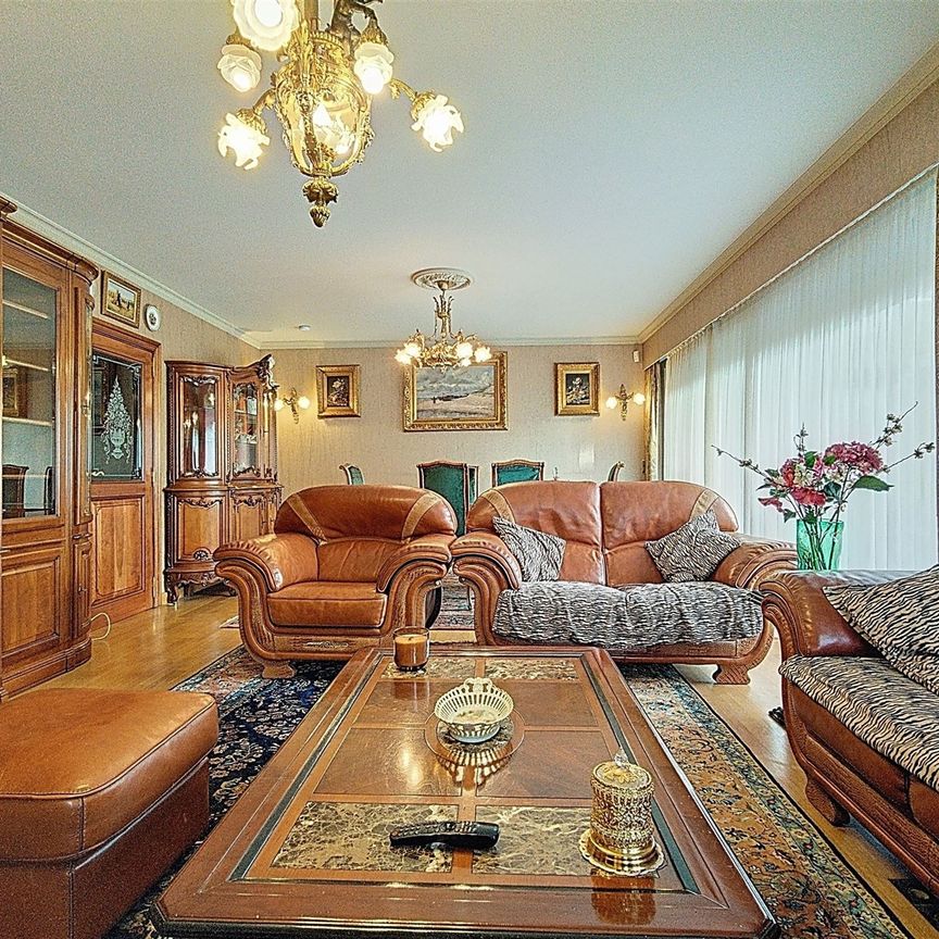 Appartement 3 chambres meublé avec terrasse et jardin - Foto 1