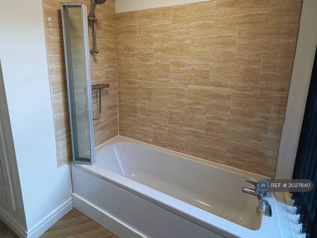 1 bedroom terraced house to rent - Photo 5