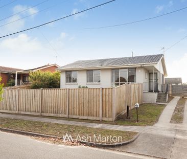 59 Brunning Crescent, Frankston North, VIC 3200 - Photo 2