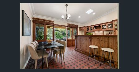 Beautiful Victorian Home In Prized Maling Road Camberwell - Photo 3