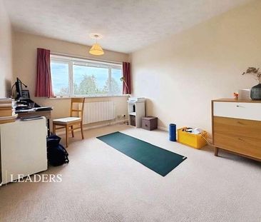 Thornton Way, Girton, Cambridge, Cambridgeshire, CB3 - Photo 4