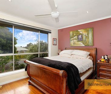 34 Tern Court, Melton, VIC 3337 - Photo 3