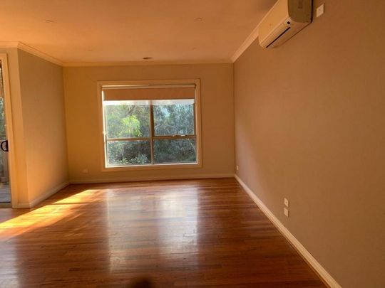 2 Bedroom unit in Excellent condition - Photo 1