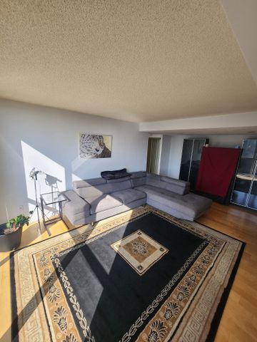 For Lease - 15 Maitland Place Unit# 1010, Toronto, Ontario - Photo 3