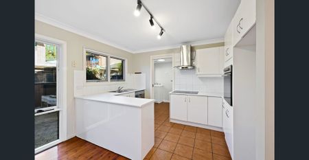 3 Bedroom Townhouse with private Spa - Photo 3