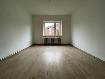 3-Zimmer-Wohnung in Wilhelmshaven Hansaviertel - Photo 2