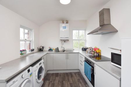 Studio to rent - Photo 4