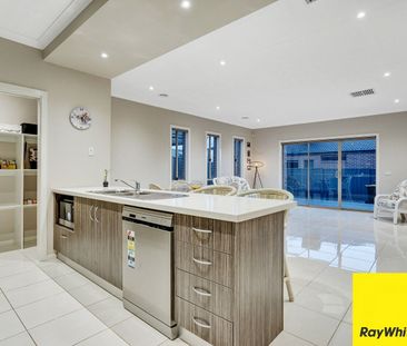 Modern Living Made Easy! - Photo 2