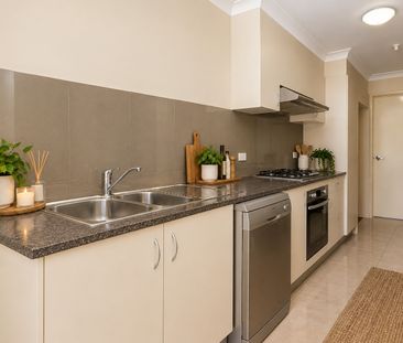 Convenient Living - Single Level Home - Photo 3
