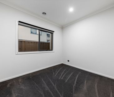 20 Snowbird Road, Pakenham VIC 3810 - House For Rent | Domain - Photo 1