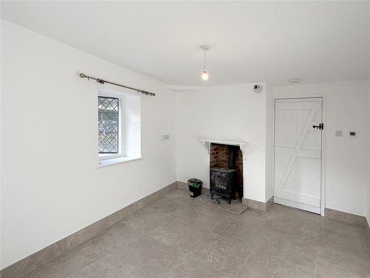 1 bedroom end of terrace house to rent - Photo 1