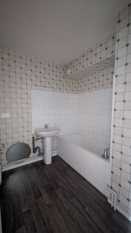 Location appartement 4 pièces 100.1 m² à Montivilliers (76290) - Photo 2