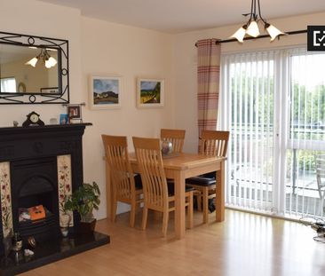 Room for rent in 2-bedroom apartment in Swords in Dublin - Photo 6