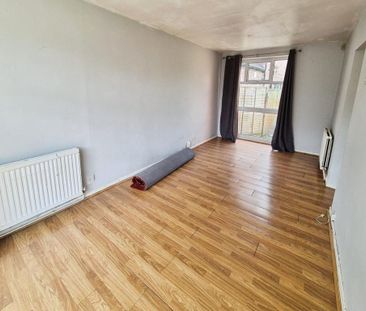 3 bedroom detached house to rent - Photo 6