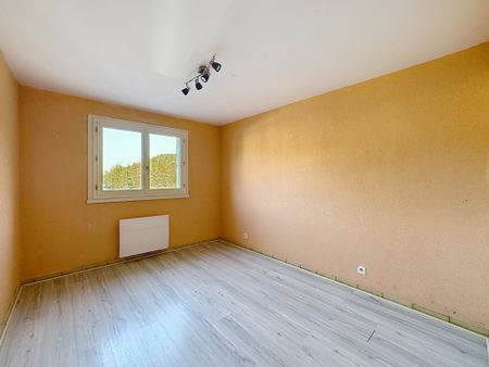 Location Appartement 3 pièces 85m² CHAMPEIX 63320 - Photo 3