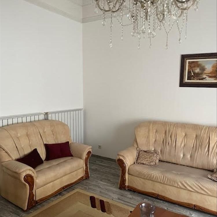 Kiadó felújított lakás - Debrecen - Fotó 1
